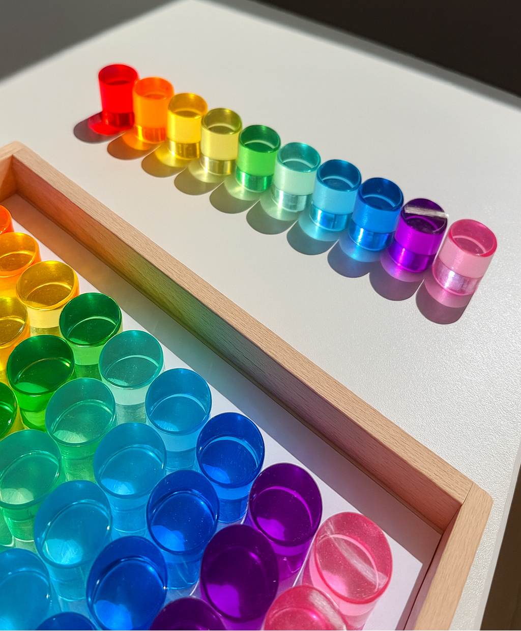 60 Pcs Crystal-Clear Acrylic Rainbow Cylinders with Wooden Tray
