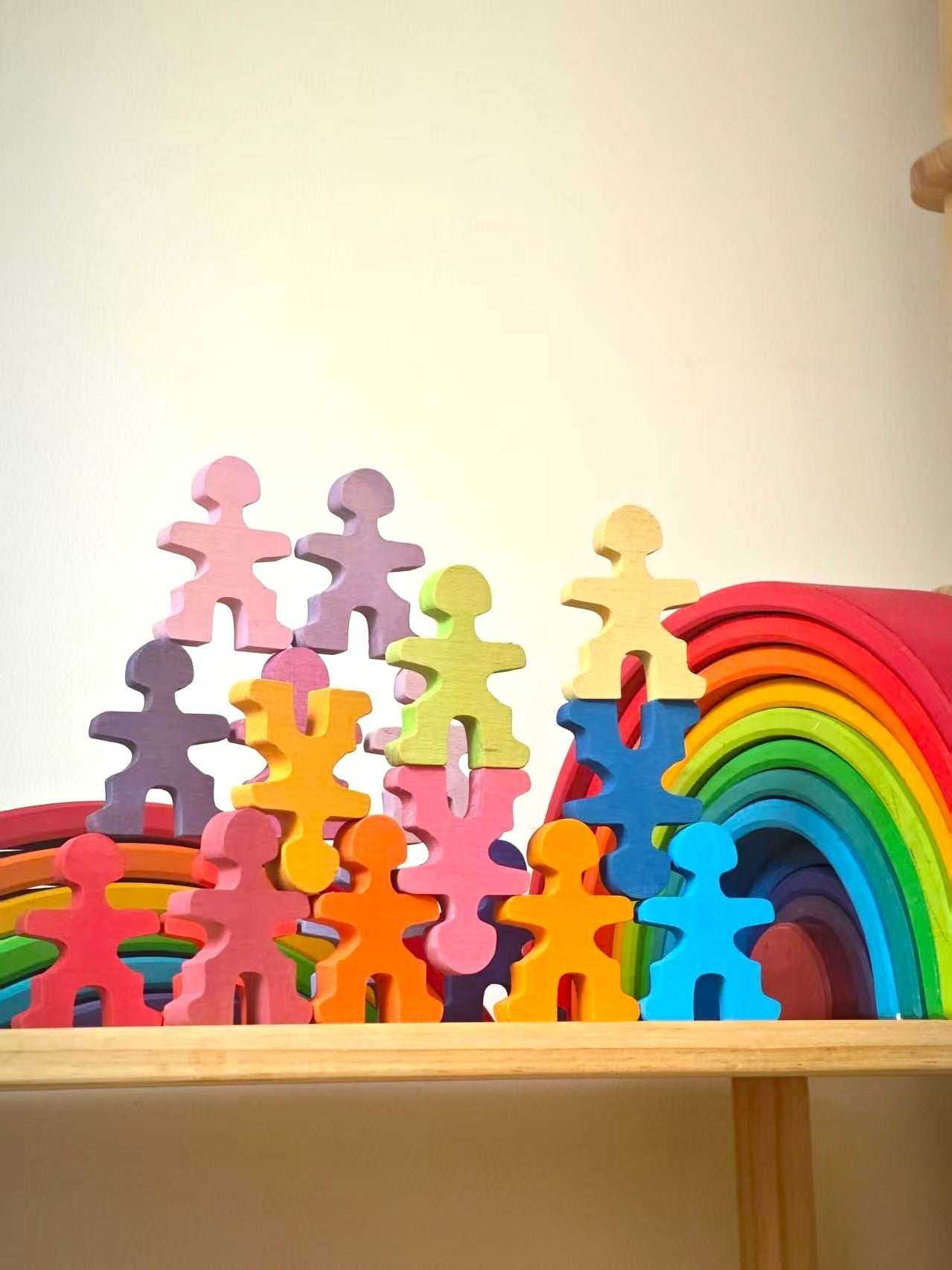 26 Pcs Rainbow Stained Wooden Little Balancing People Stacking Set